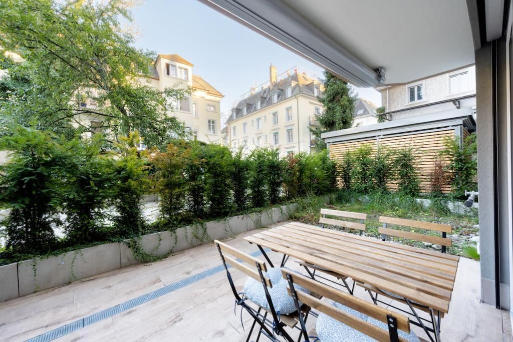Ground Floor - Peaceful Living In The Of Apartamento